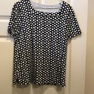 Dotted petite T